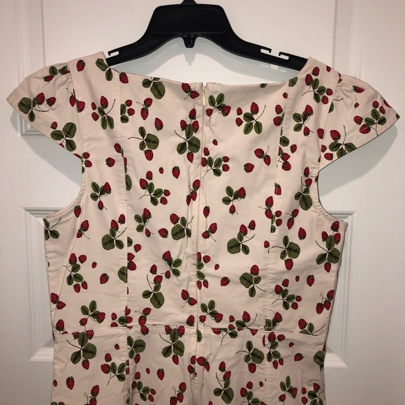 New Anthropologie The Cecily Fit & Flare Sweetheart Dress Strawberry sz L - Picture 7 of 8